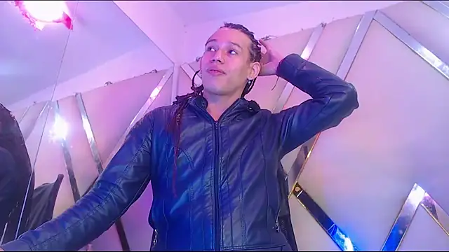 Snapshot of StefyFerrer chatting on November 27, 2025, 2:57 am StefyFerrer online show from November 27, 2025, 2:57 am