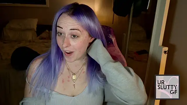 ursluttygf online show from March 19, 2026, 10:36 pm