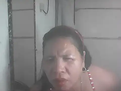 Snapshot of hotwet_mama4uxx chatting on January 18, 2025, 1:29 pm hotwet mama4uxx online show from January 18, 2025, 1:29 pm