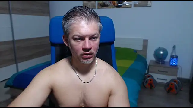 RobbyShawz online show from October 23, 2025, 4:34 am