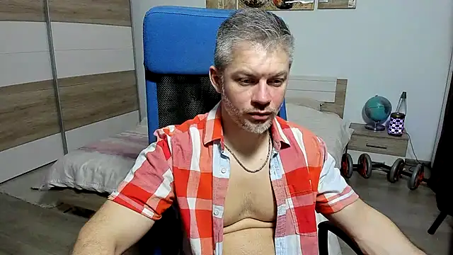 RobbyShawz online show from December 17, 2025, 7:09 pm