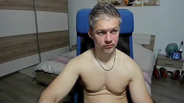 RobbyShawz online show from May 29, 2026, 4:21 am