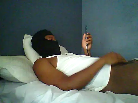 TitularAdaption online show from November 2, 2025, 5:10 am