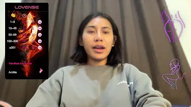 Snapshot of Alaia_Pope chatting on October 21, 2025, 6:19 pm Alaia Pope online show from October 21, 2025, 6:19 pm