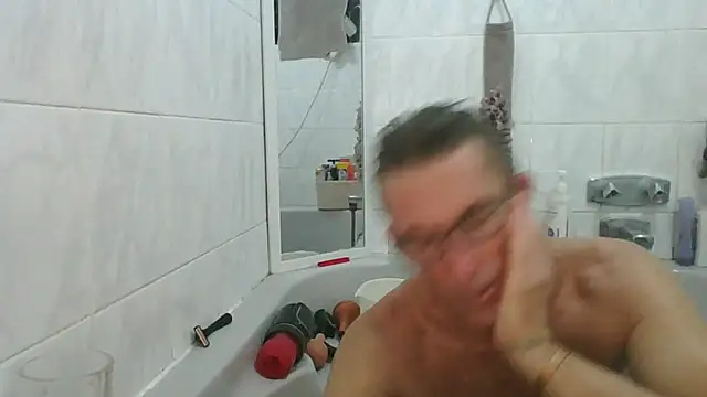 xykenrahxh online show from February 7, 2026, 7:28 pm