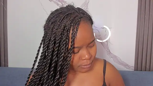 Rianamanson online show from April 12, 2026, 7:13 am