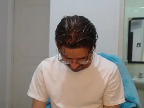 Snapshot of peterannaud chatting on September 27, 2025, 12:43 pm peterannaud online show from September 27, 2025, 12:43 pm