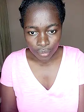 Snapshot of _cutemelania chatting on November 16, 2025, 9:04 am cutemelania online show from November 16, 2025, 9:04 am