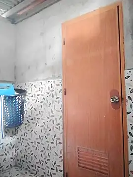 Ces Jhane online show from November 2, 2025, 2:03 am