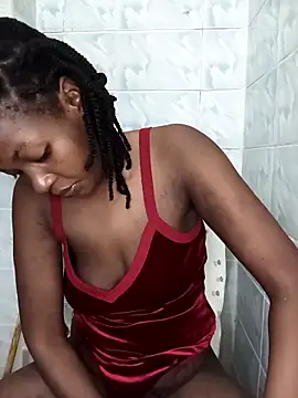 sexpetite online show from April 12, 2026, 4:39 am