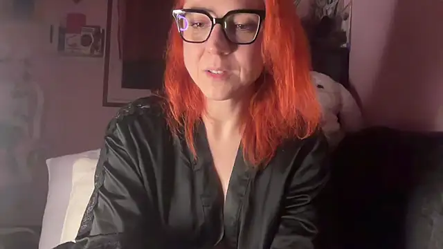 Nikky Divine online show from March 6, 2026, 8:49 pm