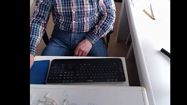 dutchpornking online show from February 11, 2025, 2:46 pm