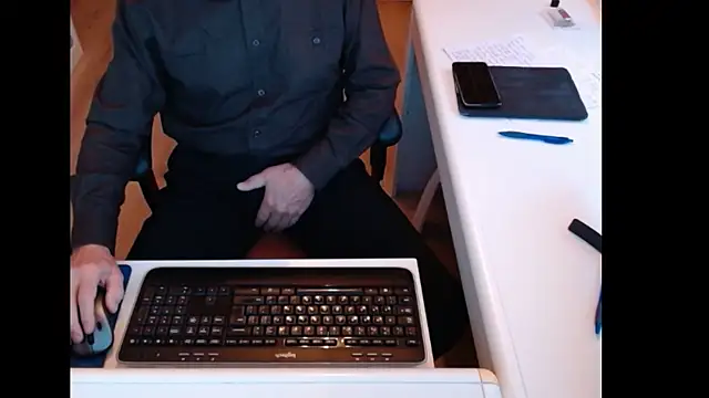 dutchpornking online show from October 25, 2025, 7:16 am