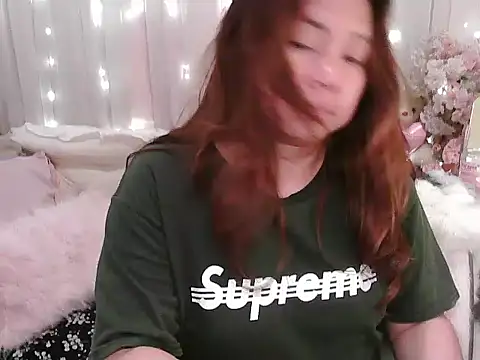 Snapshot of OhmyPinay chatting on September 16, 2025, 4:46 am OhmyPinay online show from September 16, 2025, 4:46 am