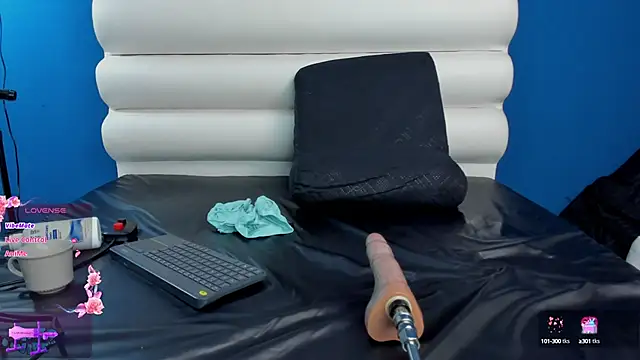 letty straus online show from January 15, 2025, 5:15 pm