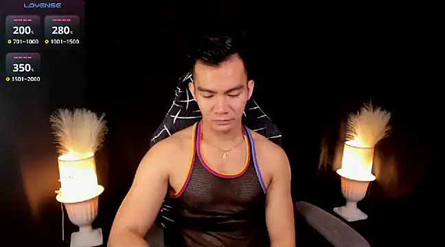 000batman000 online show from March 19, 2025, 12:48 am