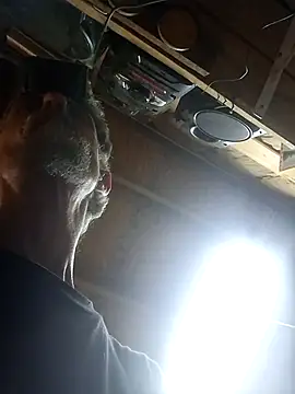 19JaSon83 online show from July 25, 2026, 7:06 am