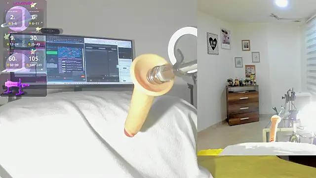 sofi velez online show from November 2, 2025, 5:26 pm