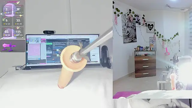 sofi velez online show from December 1, 2025, 5:07 pm