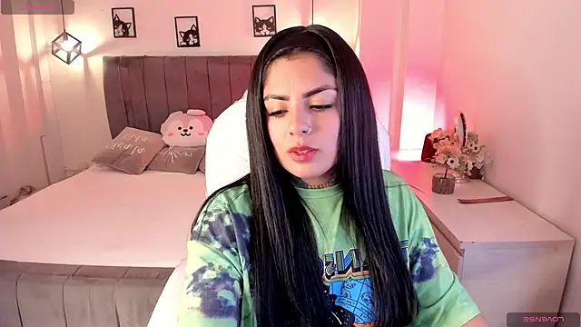 Snapshot of Catalinaa_martinez chatting on September 14, 2025, 2:44 am Catalinaa martinez online show from September 14, 2025, 2:44 am