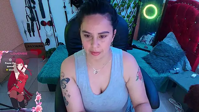 elektra 32 online show from October 21, 2025, 5:19 am