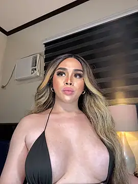 MISSANACONDA online show from January 19, 2025, 5:28 pm