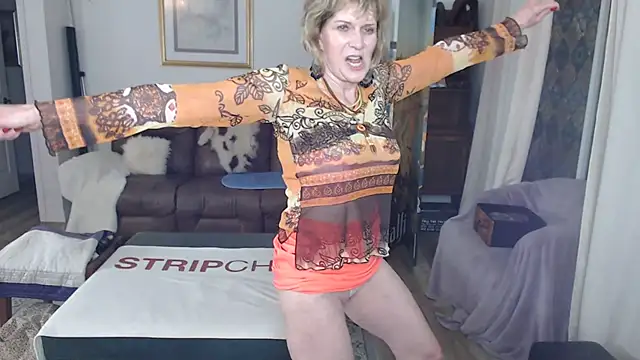 SindeeDix online show from January 11, 2026, 3:28 pm