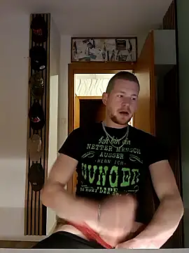 Snapshot of Playbunniboy chatting on January 7, 2026, 8:00 pm Playbunniboy online show from January 7, 2026, 8:00 pm