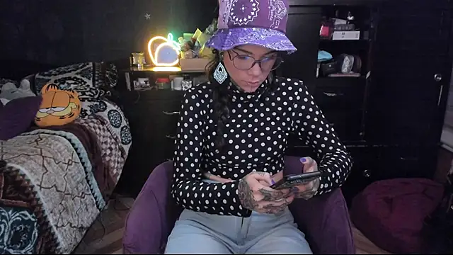 Snapshot of Lilmarieee chatting on January 11, 2025, 10:40 pm Lilmarieee online show from January 11, 2025, 10:40 pm