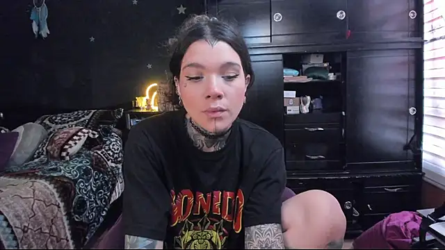 Snapshot of Lilmarieee chatting on March 4, 2025, 3:15 pm Lilmarieee online show from March 4, 2025, 3:15 pm