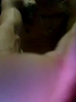 Snapshot of landy20cm chatting on October 4, 2025, 8:56 am landy20cm online show from October 4, 2025, 8:56 am