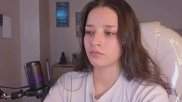 Amaia Daniells online show from January 12, 2026, 4:18 am