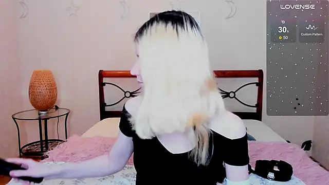 fleximona online show from October 12, 2025, 3:22 pm