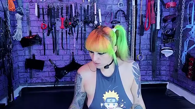PANDORANEZZ online show from May 12, 2026, 1:58 am