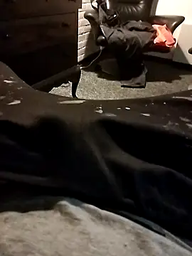 Snapshot of Kutasmaly chatting on November 3, 2025, 10:53 pm Kutasmaly online show from November 3, 2025, 10:53 pm