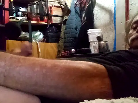 Snapshot of sausylolly chatting on November 14, 2025, 3:44 pm sausylolly online show from November 14, 2025, 3:44 pm