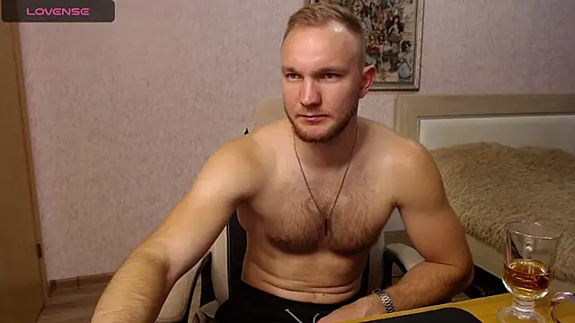 Toress1 online show from October 11, 2025, 1:20 pm