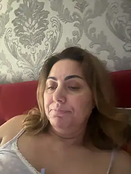 Emma roqueen online show from May 21, 2026, 12:50 am
