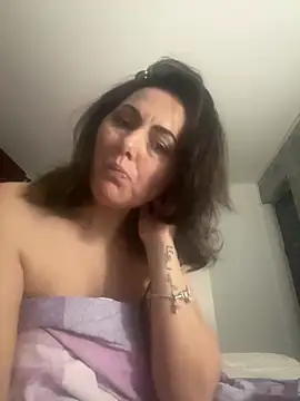 Emma roqueen online show from July 12, 2026, 10:56 pm