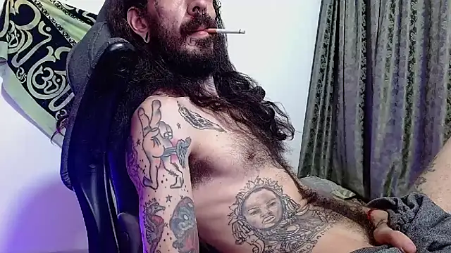 Snapshot of harry_reems1 chatting on June 15, 2026, 2:36 am harry reems1 online show from June 15, 2026, 2:36 am