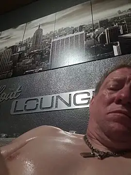 tomtom111111 online show from September 21, 2025, 12:12 am