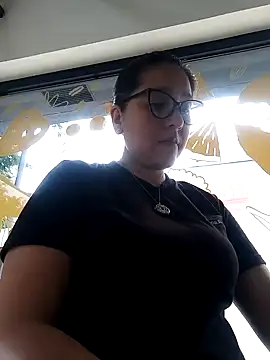 Gatubela212 online show from February 2, 2025, 12:46 pm