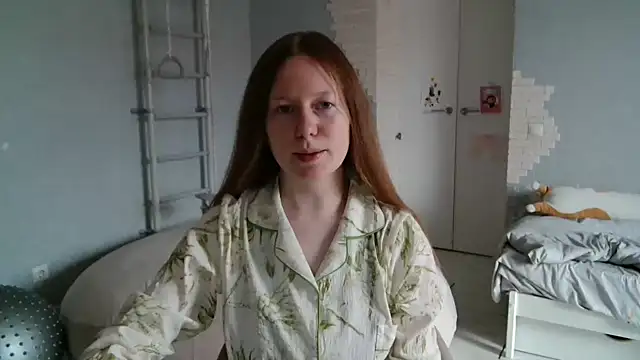 ConnieDaw online show from October 28, 2025, 8:29 am