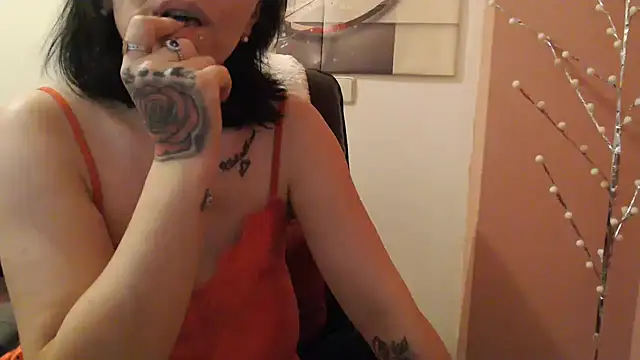 algodonyfresa online show from February 21, 2025, 5:53 pm