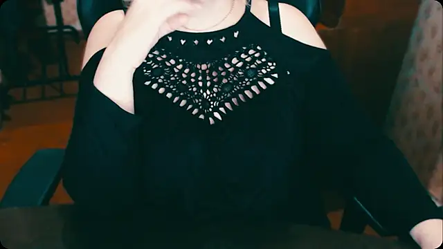 AlisaHot55 online show from December 4, 2024, 4:05 pm