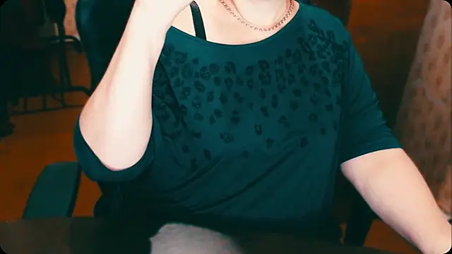 AlisaHot55 online show from December 6, 2024, 11:44 am