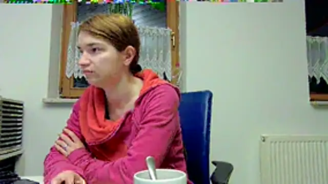 Geile-Luna online show from February 15, 2026, 7:21 pm