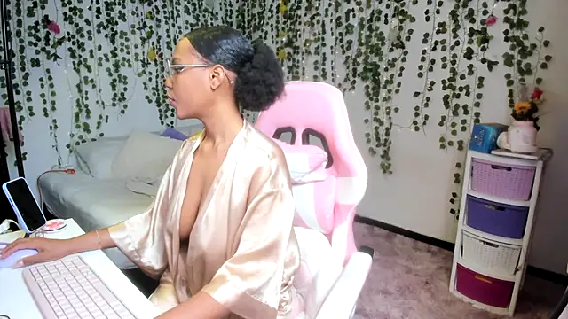 violeta milleer online show from February 11, 2026, 6:24 pm