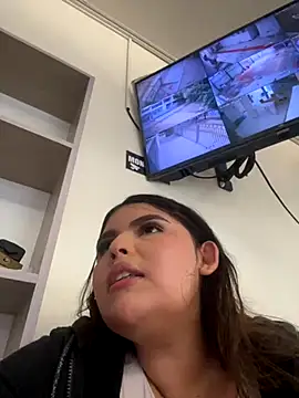 Lia sexx online show from November 20, 2025, 7:02 pm