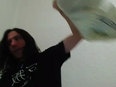 Latinopervs online show from February 8, 2026, 5:00 am